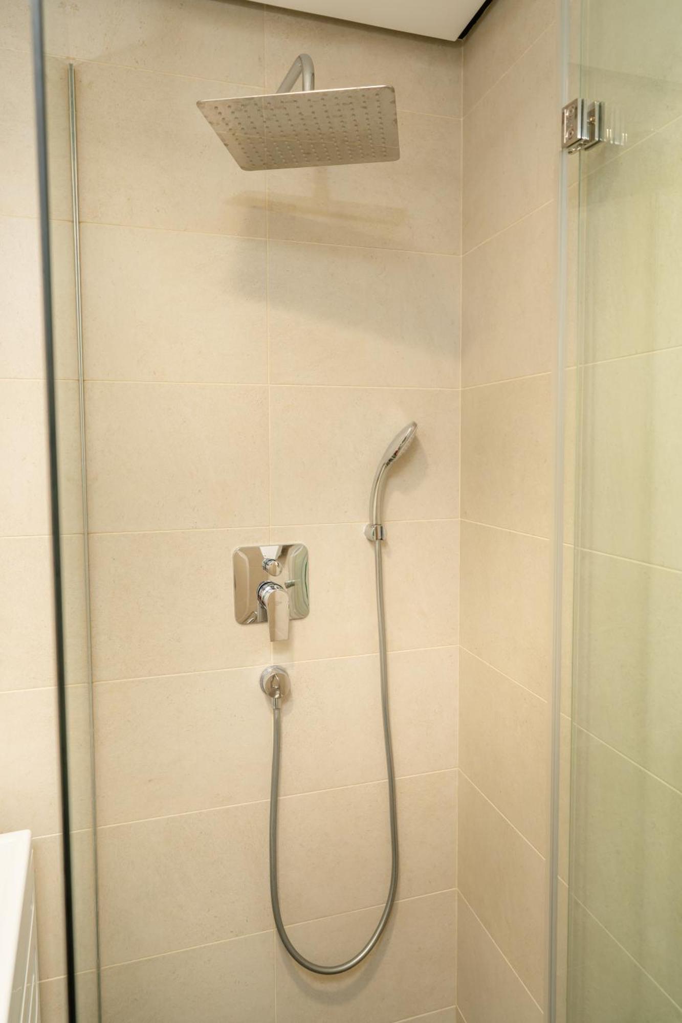 Kondina Suites Belgrade Luaran gambar